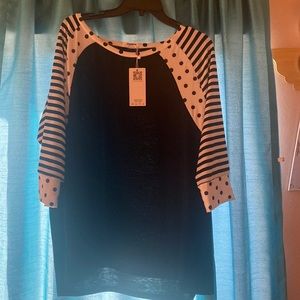 Seafood Black and White Top